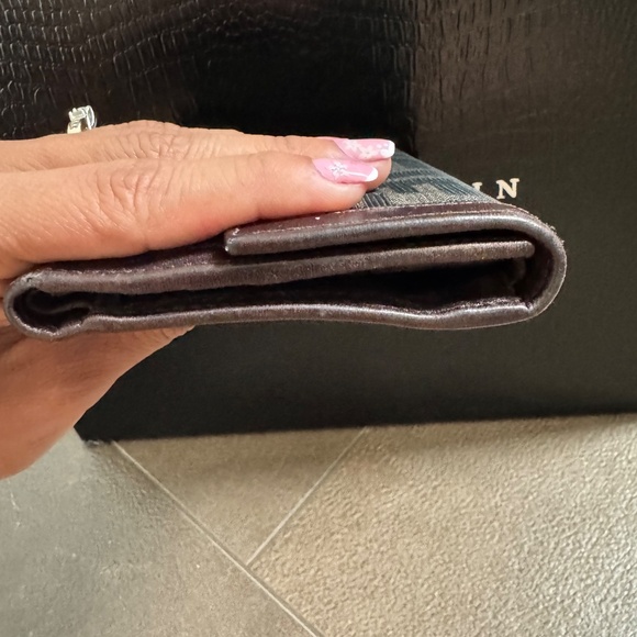 AUTHENTIC FENTI WALLET! - Picture 13 of 16